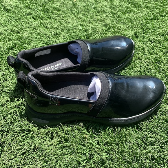 vionic fiona pro slip on